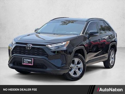 Used 2024 Toyota RAV4 XLE FWD image 1