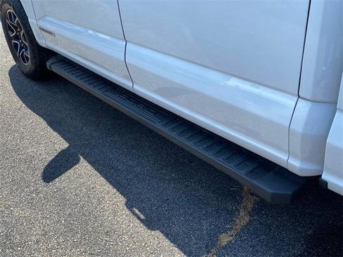 Certified 2022 Ford F150 XLT w/ Equipment Group 302A High image 76