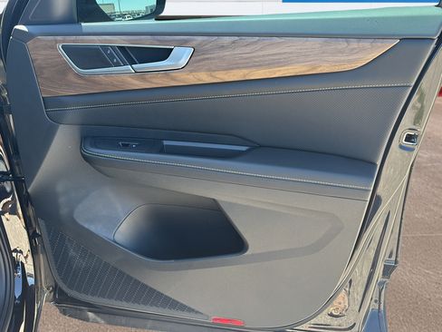 New 2026 Volkswagen Atlas SE AWD/4WD image 10