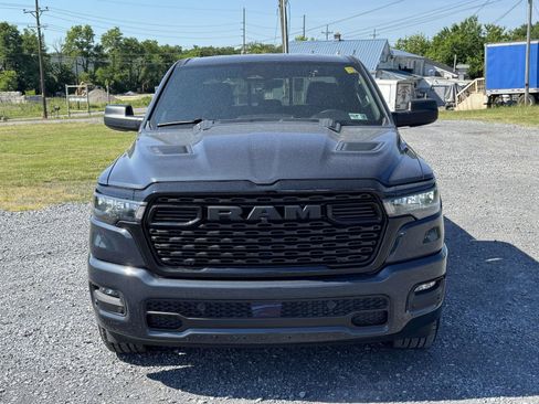 New 2026 RAM 1500 Express AWD/4WD image 24