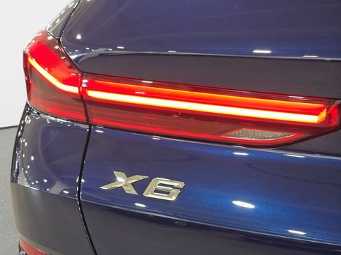 Used 2027 BMW X6 xDrive40i w/ Premium Package AWD/4WD image 29