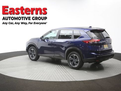 Used 2024 Nissan Rogue SV AWD/4WD image 63