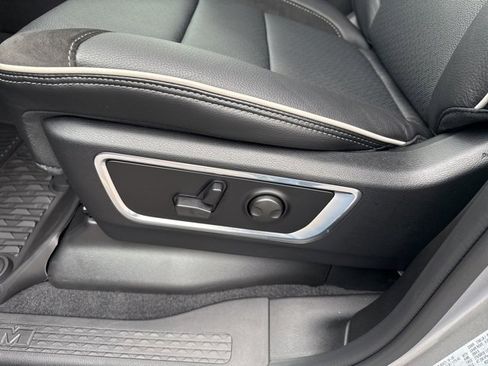 New 2026 RAM 1500 Laramie w/ Laramie Preferred Package image 25