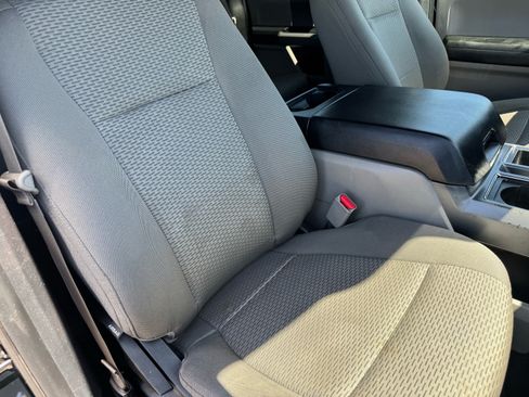 Used 2015 Ford F150 XLT w/ Equipment Group 301A Mid AWD/4WD image 12