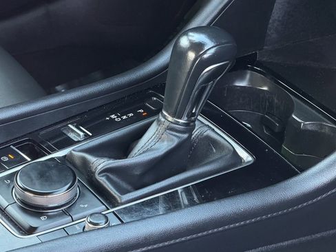 Used 2024 MAZDA MAZDA3 s image 10