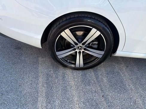 Used 2025 Mercedes-Benz C 300 4MATIC Sedan image 57