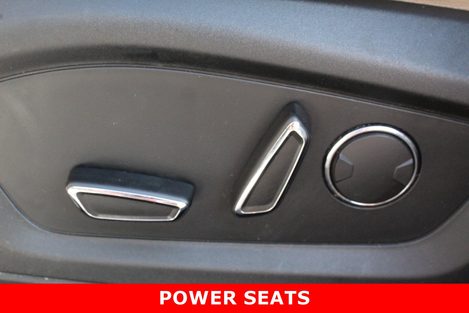 Used 2020 Ford Explorer Limited AWD/4WD image 12