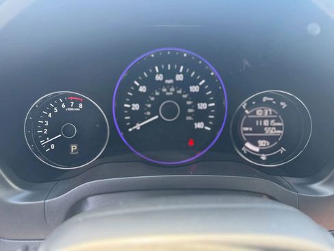 Used 2016 Honda HR-V LX image 14