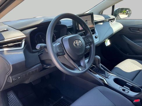 Used 2026 Toyota Corolla LE FWD image 17