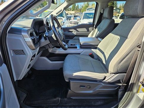 Used 2024 Ford F150 XLT w/ Mobile Office Package image 12