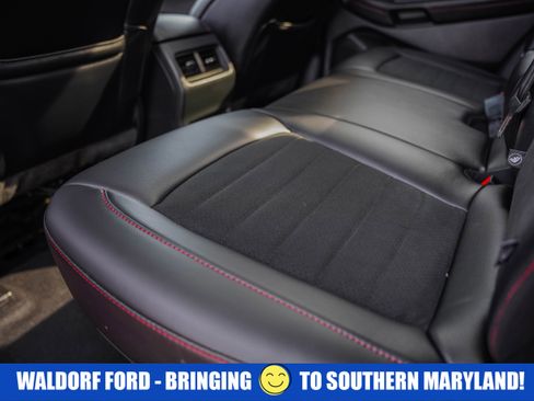 Used 2022 Ford Edge ST-Line w/ Class II Trailer Tow Package image 34