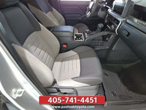 Used 2024 Toyota Tacoma TRD Off-Road AWD/4WD image 30