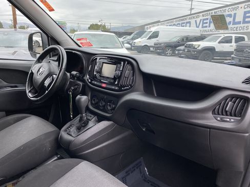 Used 2019 RAM ProMaster City Tradesman SLT FWD image 20