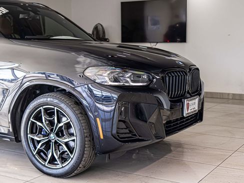 Used 2024 BMW X3 xDrive30i image 4