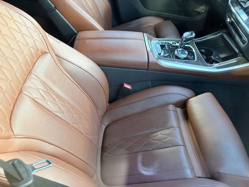 Certified 2023 BMW X5 xDrive45e w/ Executive Package image 5