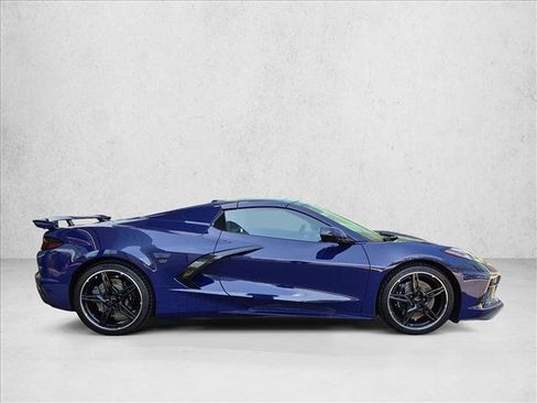 Used 2025 Chevrolet Corvette Stingray Preferred Conv w/ Z51 Performance Package RWD image 4