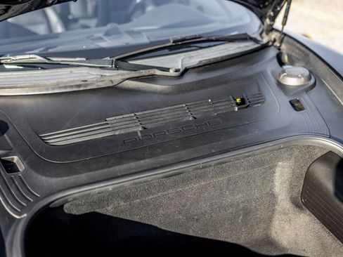 Used 2017 Porsche 911 Carrera image 37