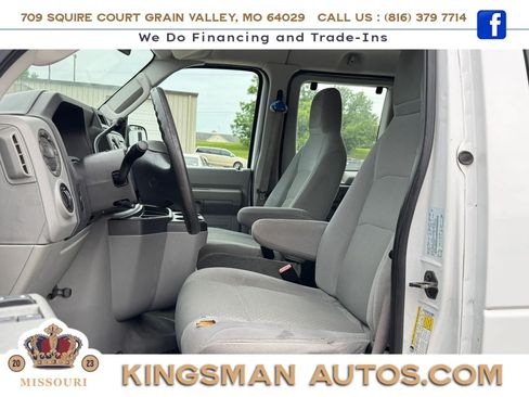 Used 2009 Ford E-350 and Econoline 350 XL RWD image 10