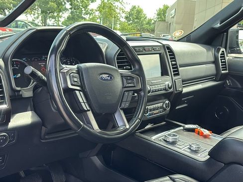 Used 2021 Ford Expedition Limited AWD/4WD image 22