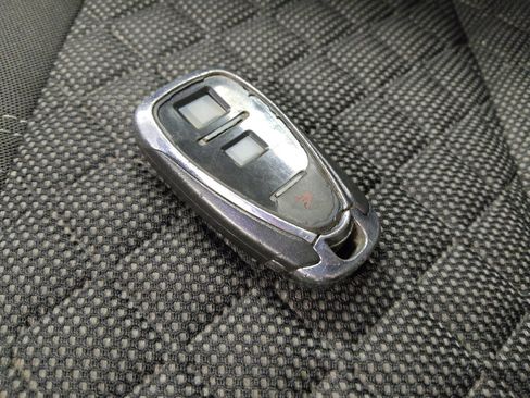 Used 2019 Chevrolet Blazer LT image 32