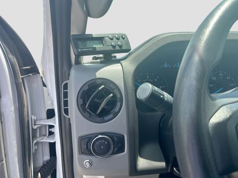 Used 2023 Ford E-350 and Econoline 350 Super Duty w/ Power Windows & Locks Group RWD image 10