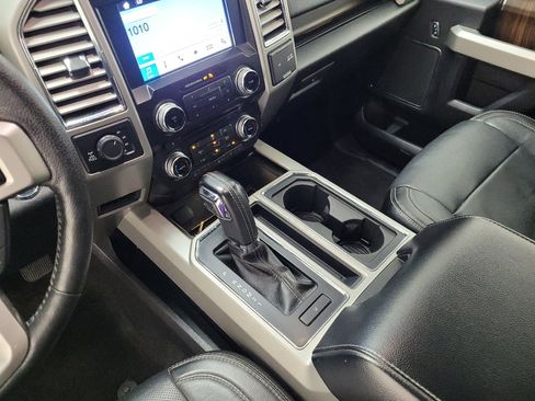 Used 2016 Ford F150 Lariat w/ Equipment Group 502A Luxury image 26