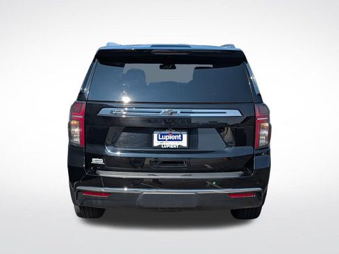Used 2024 Chevrolet Tahoe LT w/ LT Signature Package AWD/4WD image 4