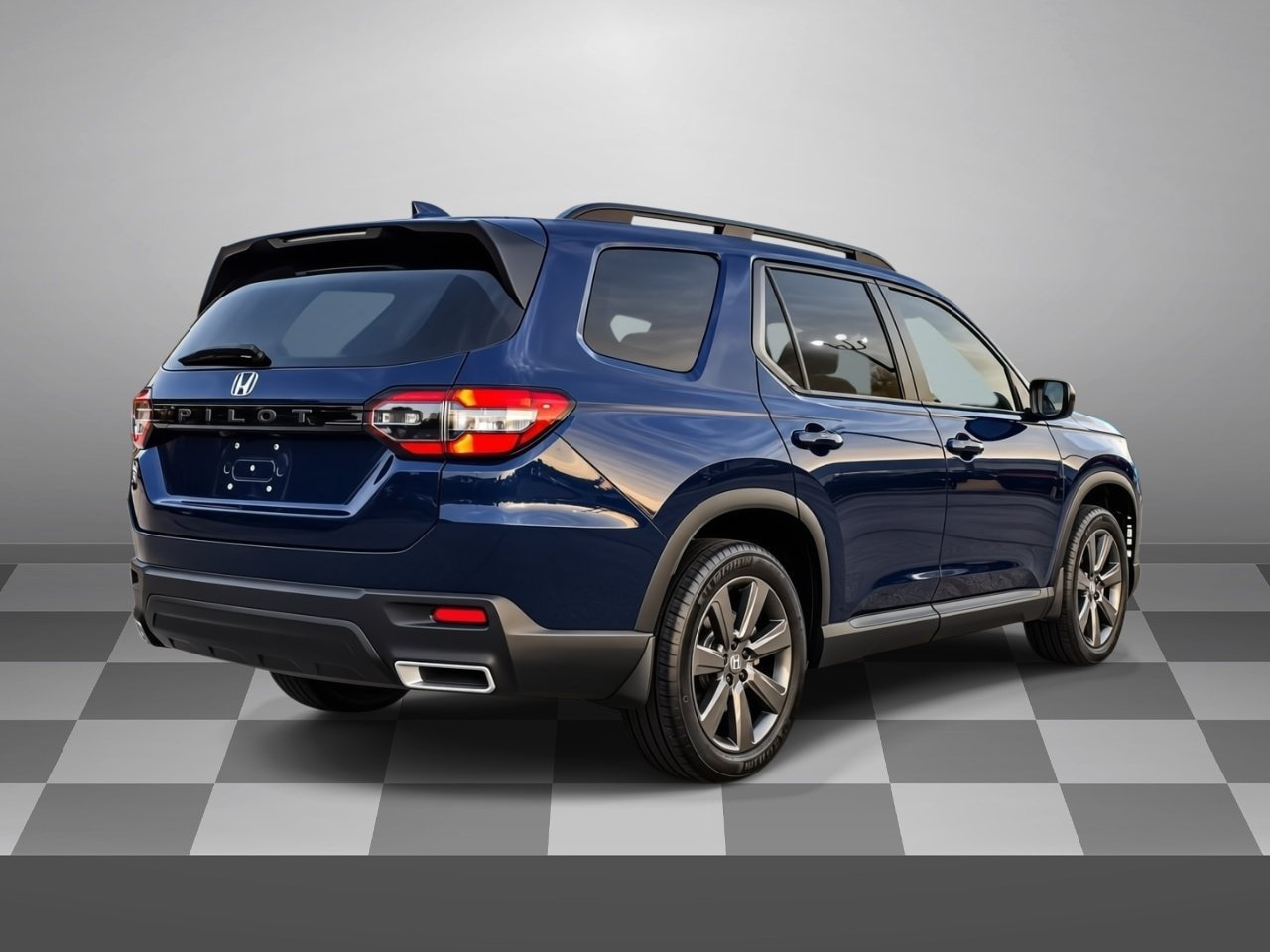 Used 2025 Honda Pilot Sport image 6