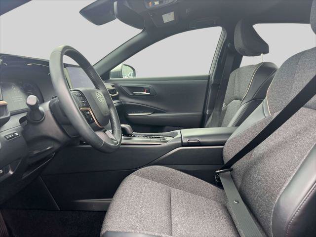 Used 2023 Toyota Crown AWD/4WD image 17