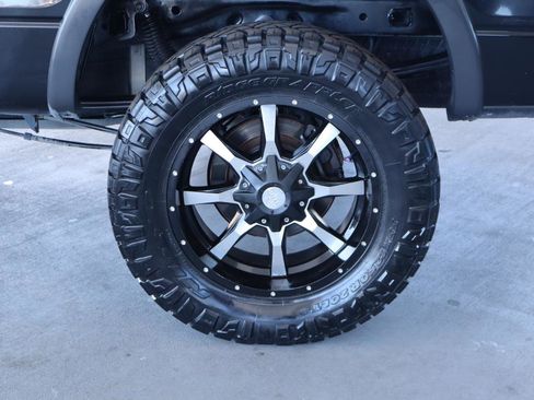 Used 2013 Ford F150 FX4 w/ Luxury Equipment Group image 11