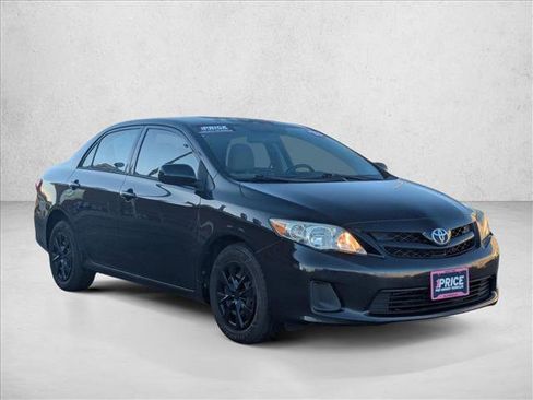 Used 2013 Toyota Corolla L image 3