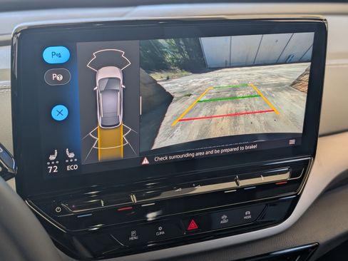 Used 2023 Volkswagen ID.4 2WD image 26