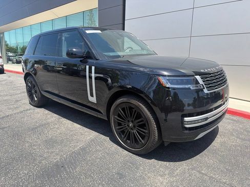 Used 2024 Land Rover Range Rover Long Wheelbase Autobiography AWD/4WD image 2