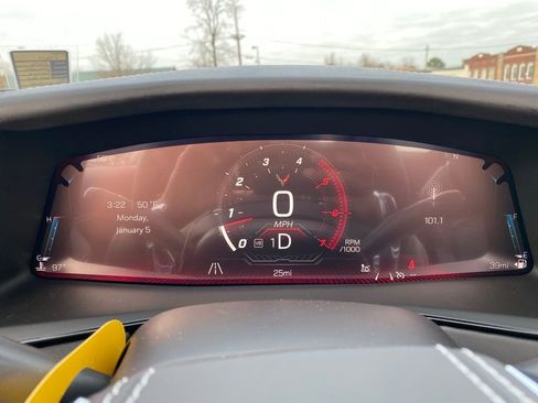 New 2026 Chevrolet Corvette Stingray Premium Conv w/ Z51 Performance Package RWD image 12