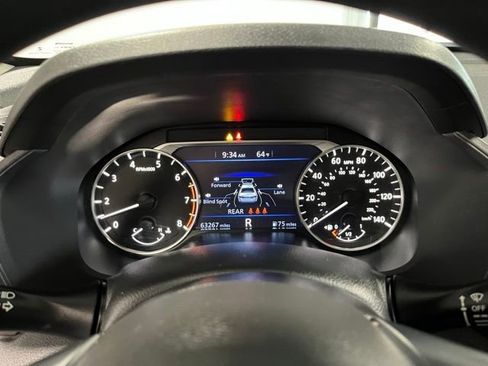 Used 2024 Nissan Altima 2.5 SV FWD image 26
