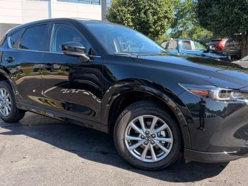 Certified 2025 MAZDA CX-5 AWD 2.5 S w/ Select Package image 2