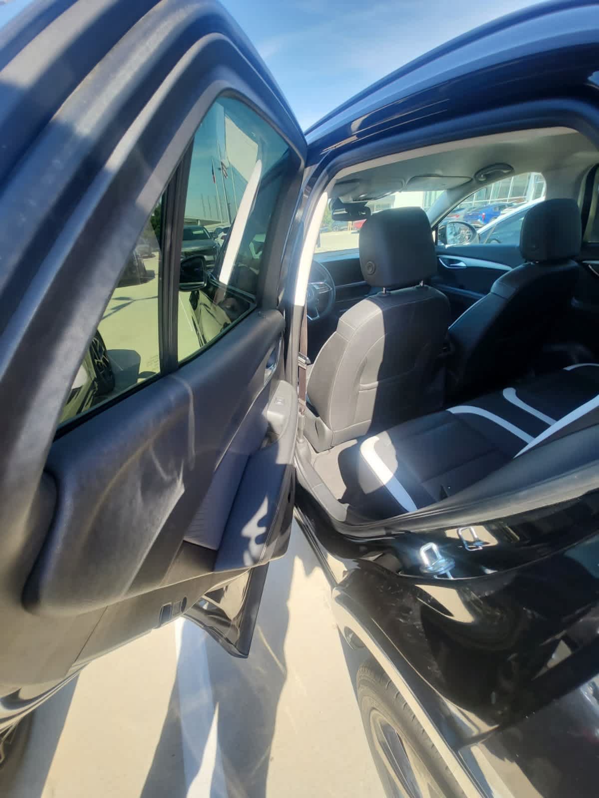 Used 2024 Buick Envision Sport Touring AWD/4WD image 11