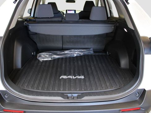 Used 2025 Toyota RAV4 XLE w/ Convenience Package AWD/4WD image 32