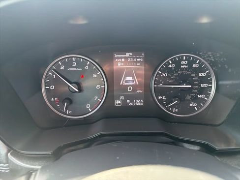 Used 2024 Subaru Outback Premium AWD/4WD image 16