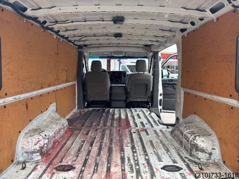 Used 2014 Nissan NV 2500 SV RWD image 20