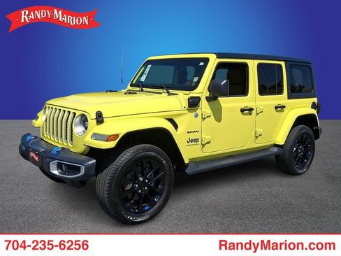 Used 2023 Jeep Wrangler Unlimited Sahara AWD/4WD image 1