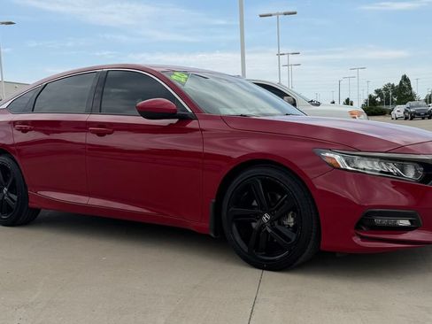 Used 2020 Honda Accord Sport image 14