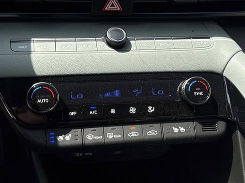 New 2026 Hyundai Elantra Limited FWD image 15