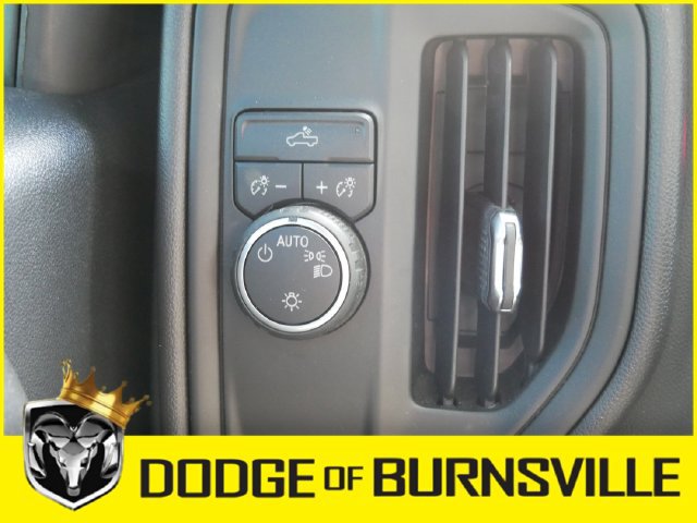 Used 2025 Chevrolet Silverado 1500 W/T w/ Trailering Package RWD image 23
