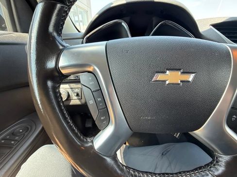 Used 2017 Chevrolet Traverse LT FWD image 26