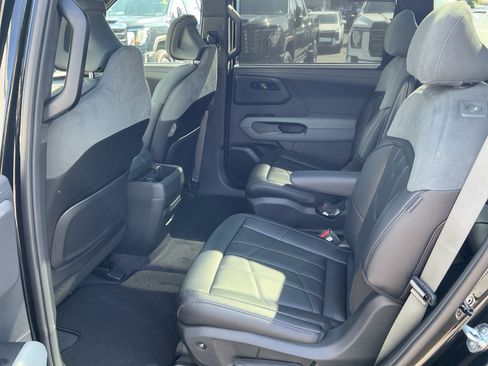 New 2027 Kia Telluride X-Line SX Prestige w/ Towing Package AWD/4WD image 10