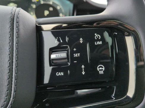 New 2025 Land Rover Range Rover Sport Dynamic SE image 26