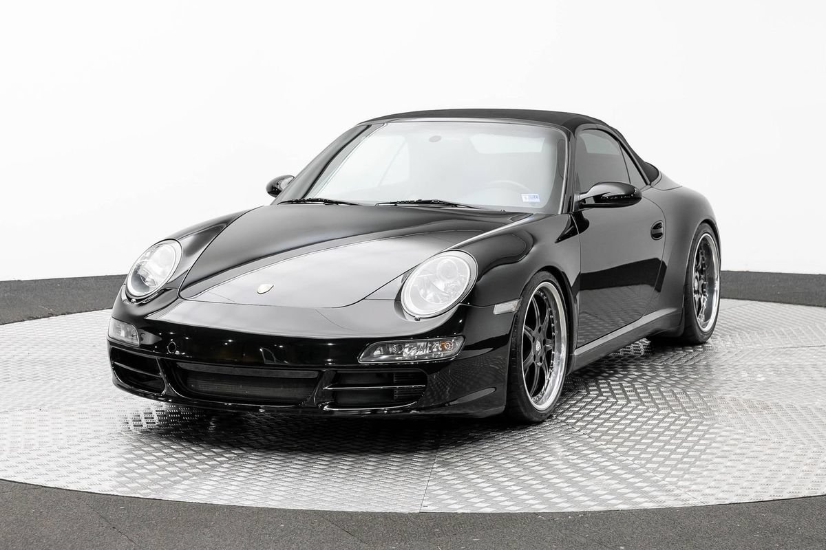 Used 2006 Porsche 911 Cabriolet image 2