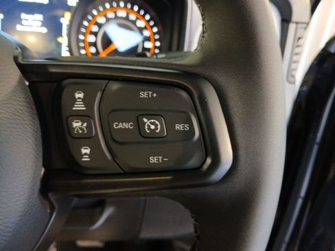 New 2026 Jeep Wrangler Unlimited Sport w/ Convenience Group image 12