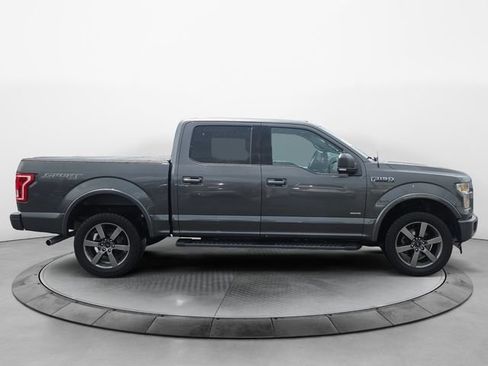 Used 2017 Ford F150 XLT w/ Equipment Group 302A Luxury AWD/4WD image 6
